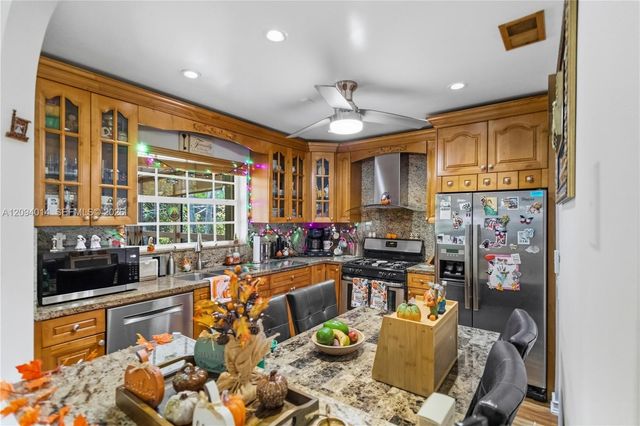4730 NW 113th Avenue, Sunrise, FL 33323