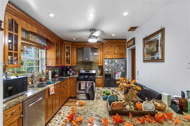 4730 NW 113th Avenue, Sunrise, FL 33323