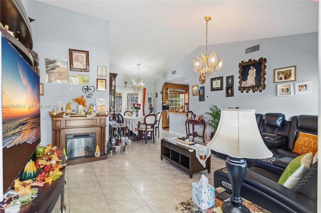 4730 NW 113th Avenue, Sunrise, FL 33323