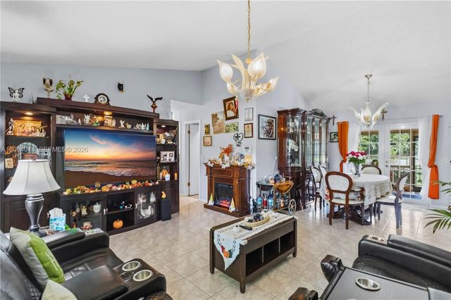 4730 NW 113th Avenue, Sunrise, FL 33323