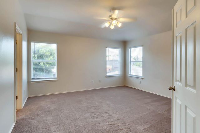 10900 Gerald Allen LOOP, Austin, TX 78748