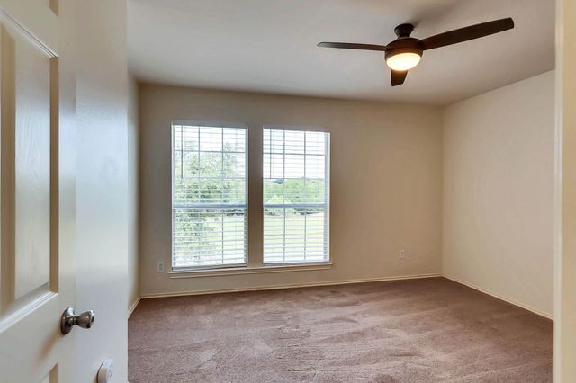 10900 Gerald Allen LOOP, Austin, TX 78748