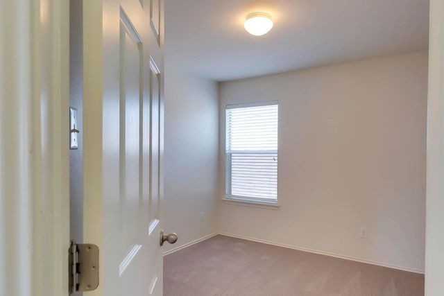 10900 Gerald Allen LOOP, Austin, TX 78748
