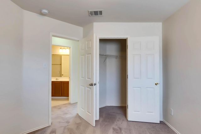 10900 Gerald Allen LOOP, Austin, TX 78748