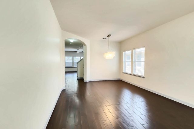 10900 Gerald Allen LOOP, Austin, TX 78748