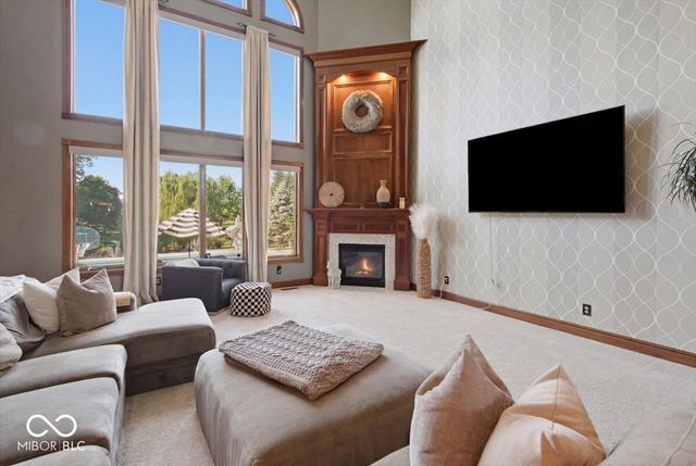1918 Thistle Court, Avon, IN 46123
