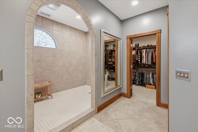 1918 Thistle Court, Avon, IN 46123