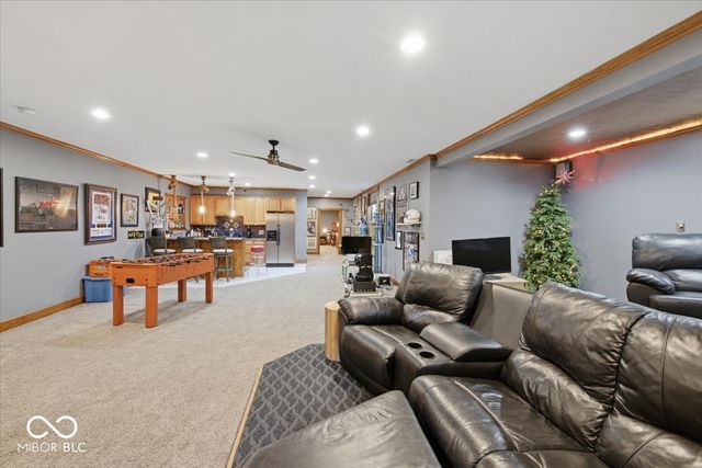 1918 Thistle Court, Avon, IN 46123