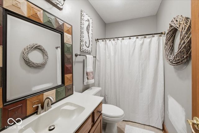 1918 Thistle Court, Avon, IN 46123