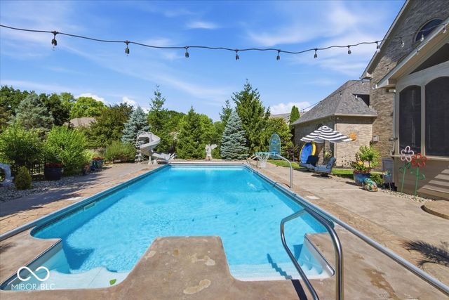 1918 Thistle Court, Avon, IN 46123