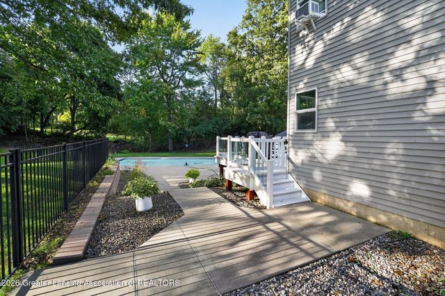 16480 Sanctuary Circle, East Lansing, MI 48823