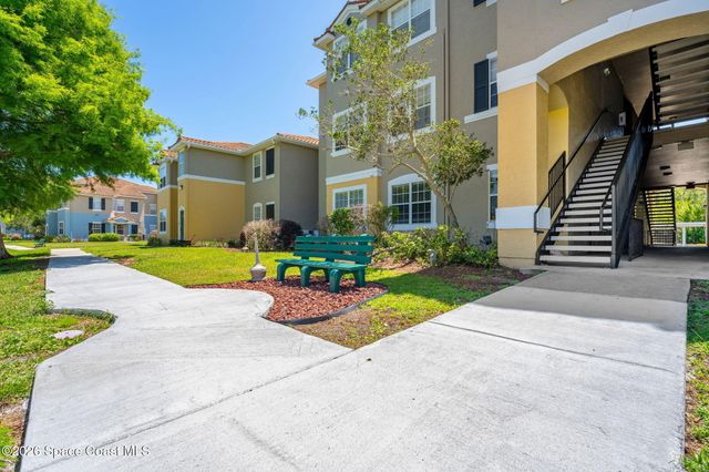 5673 Star Rush Drive 203, Melbourne, FL 32940