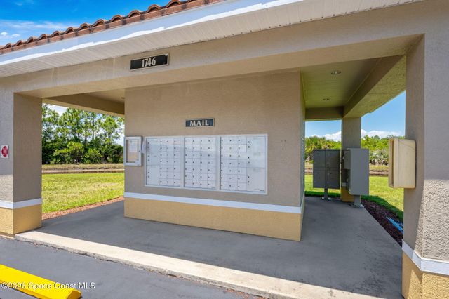 5673 Star Rush Drive 203, Melbourne, FL 32940