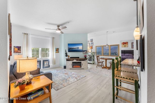 5673 Star Rush Drive 203, Melbourne, FL 32940