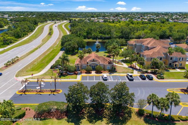 5673 Star Rush Drive 203, Melbourne, FL 32940