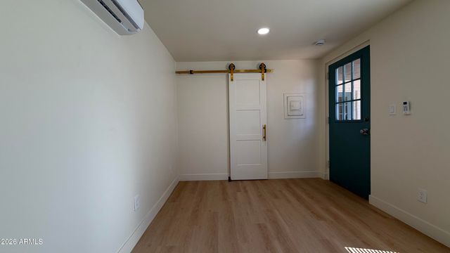 1707 W HIGHLAND Avenue, Phoenix, AZ 85015
