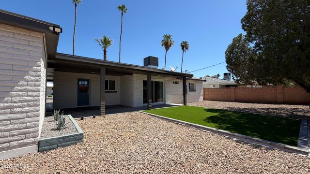 1707 W HIGHLAND Avenue, Phoenix, AZ 85015