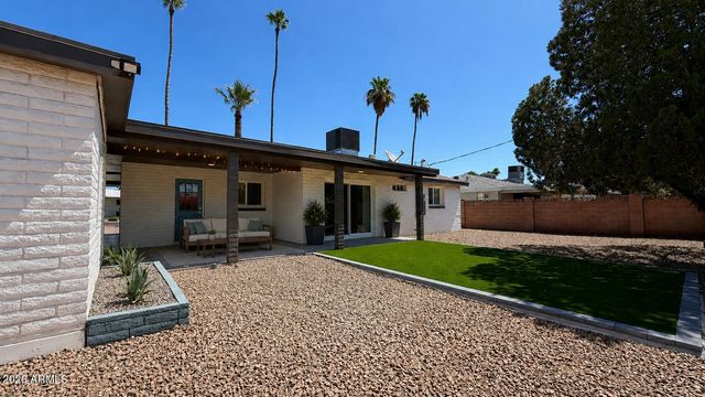 1707 W HIGHLAND Avenue, Phoenix, AZ 85015