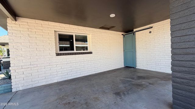 1707 W HIGHLAND Avenue, Phoenix, AZ 85015