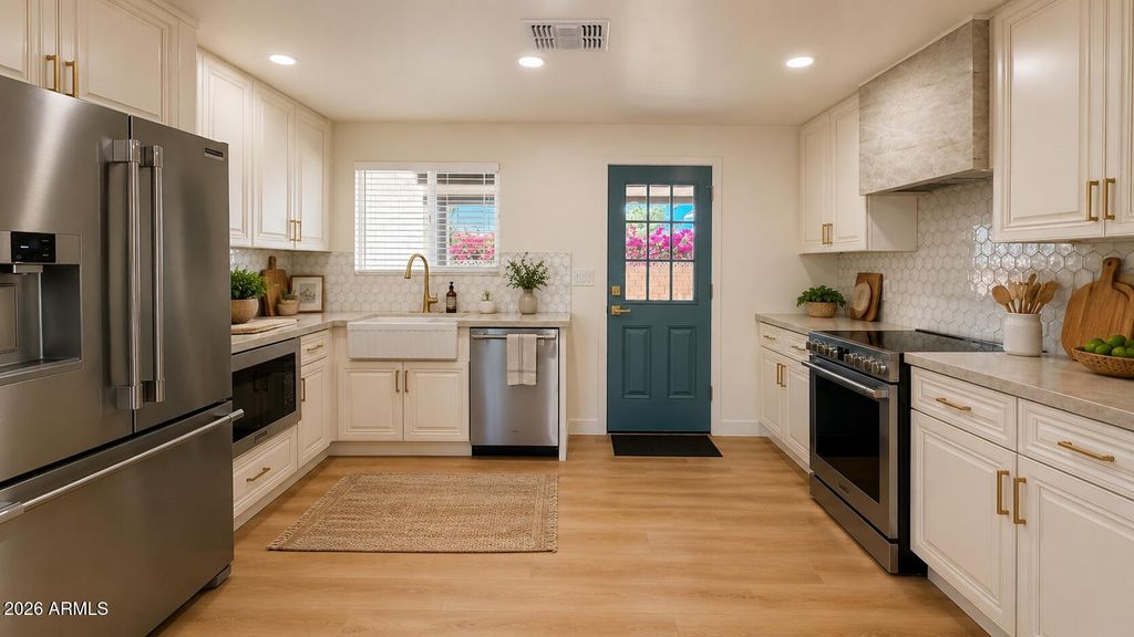 1707 W HIGHLAND Avenue, Phoenix, AZ 85015 — photo 3