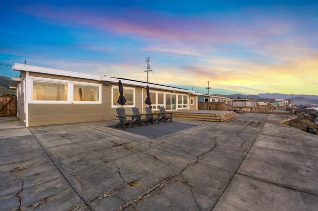 204 Shoreview Avenue, Pacifica, CA 94044