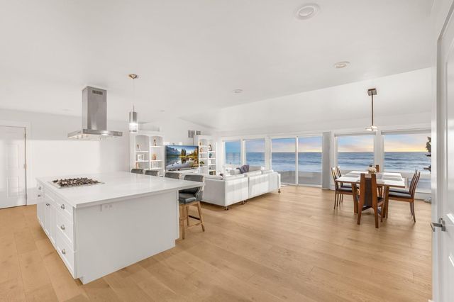 204 Shoreview Avenue, Pacifica, CA 94044