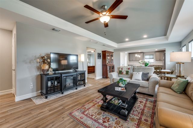 1232 Bright Stars Drive, Little Elm, TX 76227