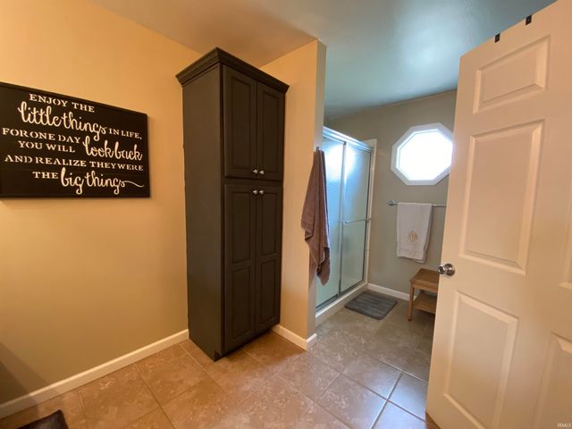 628 Fellowship Drive, Bedford, IN 47421