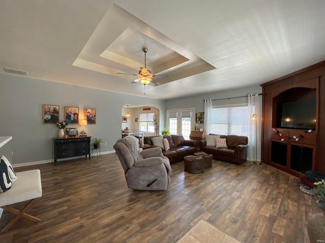 628 Fellowship Drive, Bedford, IN 47421