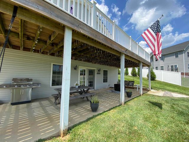 628 Fellowship Drive, Bedford, IN 47421