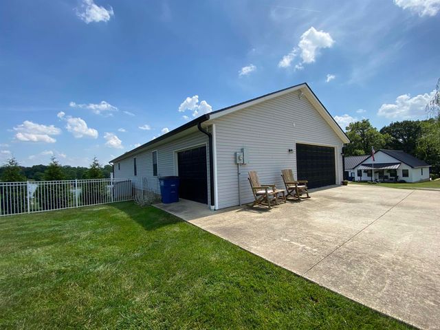 628 Fellowship Drive, Bedford, IN 47421