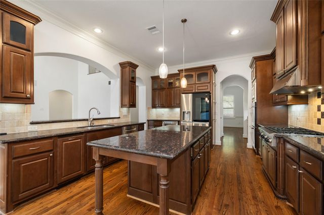 3435 Linkwood Drive, Houston, TX 77025