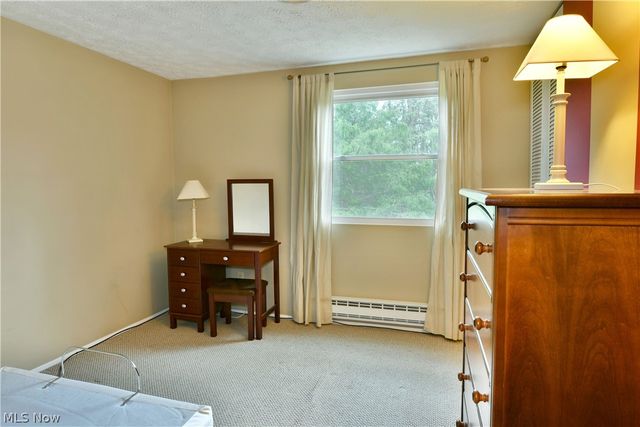 1756 Penny Lane, Youngstown, OH 44515