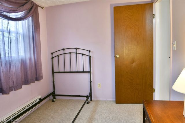 1756 Penny Lane, Youngstown, OH 44515