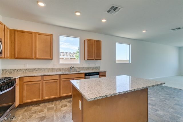 6823 Laguna Blanca Street, North Las Vegas, NV 89086