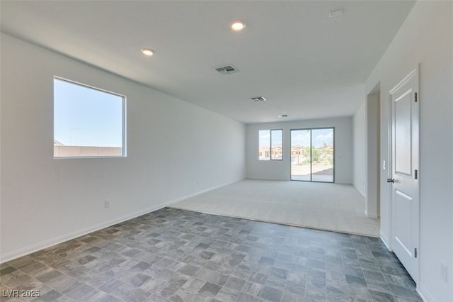 6823 Laguna Blanca Street, North Las Vegas, NV 89086