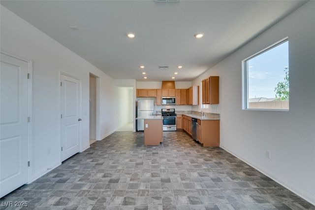 6823 Laguna Blanca Street, North Las Vegas, NV 89086