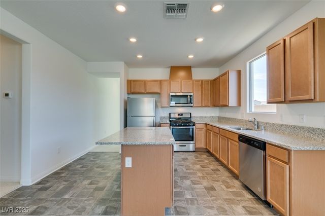 6823 Laguna Blanca Street, North Las Vegas, NV 89086