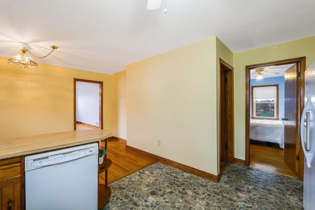 2110 ORANGE ST, Staunton, VA 24401