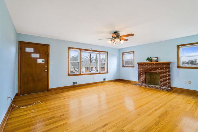 2110 ORANGE ST, Staunton, VA 24401