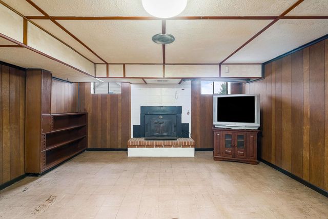 2110 ORANGE ST, Staunton, VA 24401