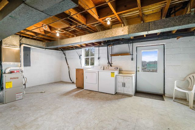 2110 ORANGE ST, Staunton, VA 24401