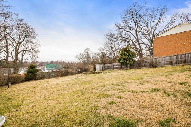 2110 ORANGE ST, Staunton, VA 24401