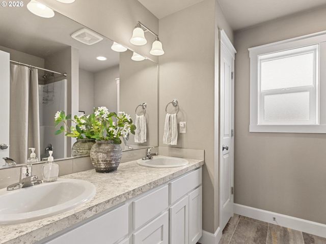 12216 Ne 109TH St, Vancouver, WA 98682