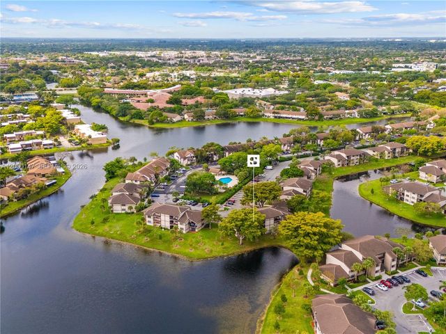 9821 Nob Hill Ct 9821, Sunrise, FL 33351