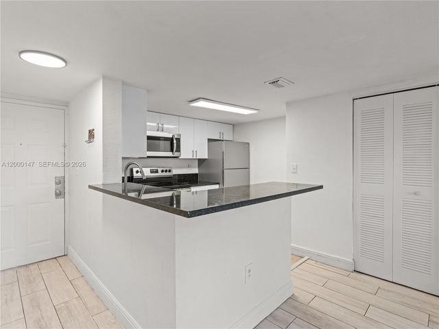 9821 Nob Hill Ct 9821, Sunrise, FL 33351