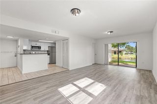 9821 Nob Hill Ct 9821, Sunrise, FL 33351