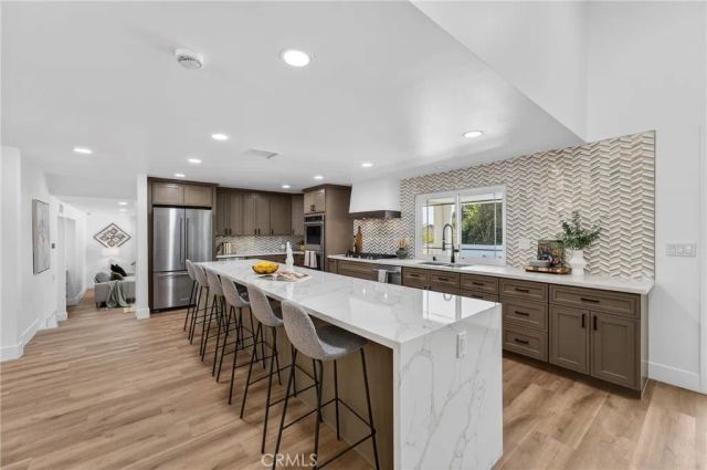 252 W 19th Street, Upland, CA 91784