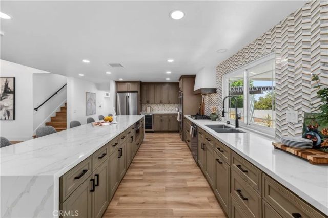 252 W 19th Street, Upland, CA 91784