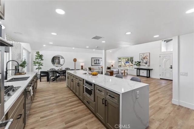252 W 19th Street, Upland, CA 91784